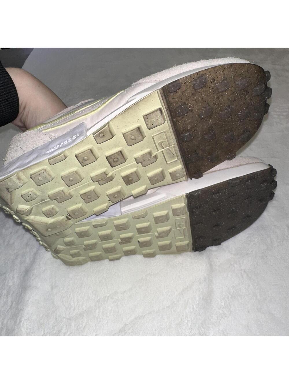 Nike Waffle One Womens 7.5 Cream Beige Suede Mesh Sneakers DC3579-002 - Picture 9 of 10
